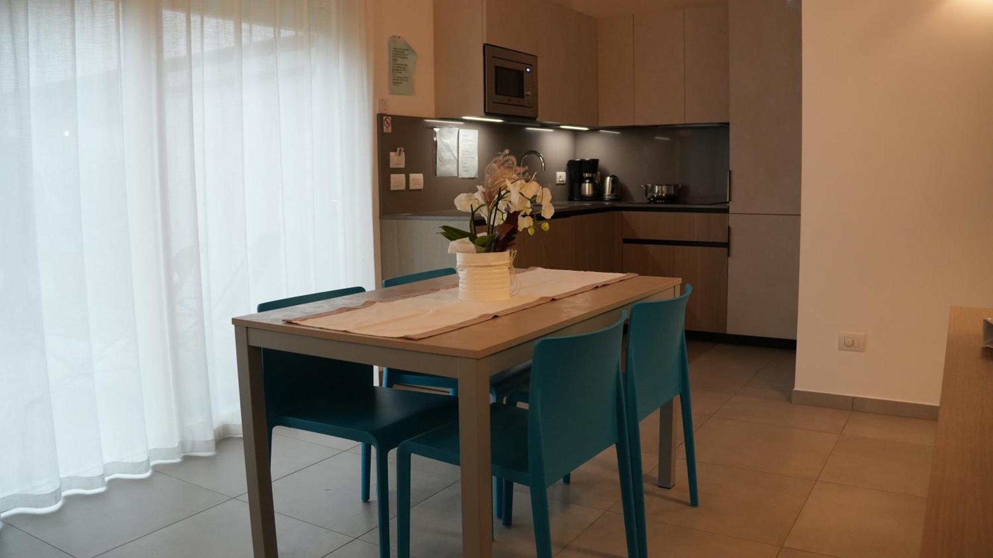Casa Maria Apartments Riva del Garda Værelse billede